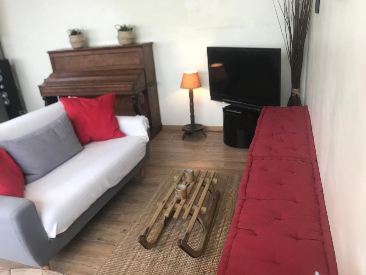 - Le Patio - Calme, Chaleureux, Unique Διαμέρισμα Μπεζανσόν Εξωτερικό φωτογραφία